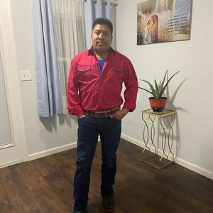 Meet your Posher, Daniel